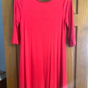 Size large. Coral color